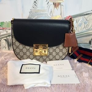 GUCCI Padlock medium GG  supreme shoulder/crossbody bag